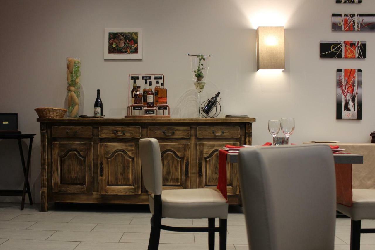 Le Vic De De Lomagne Bed & Breakfast Lavit Exterior photo